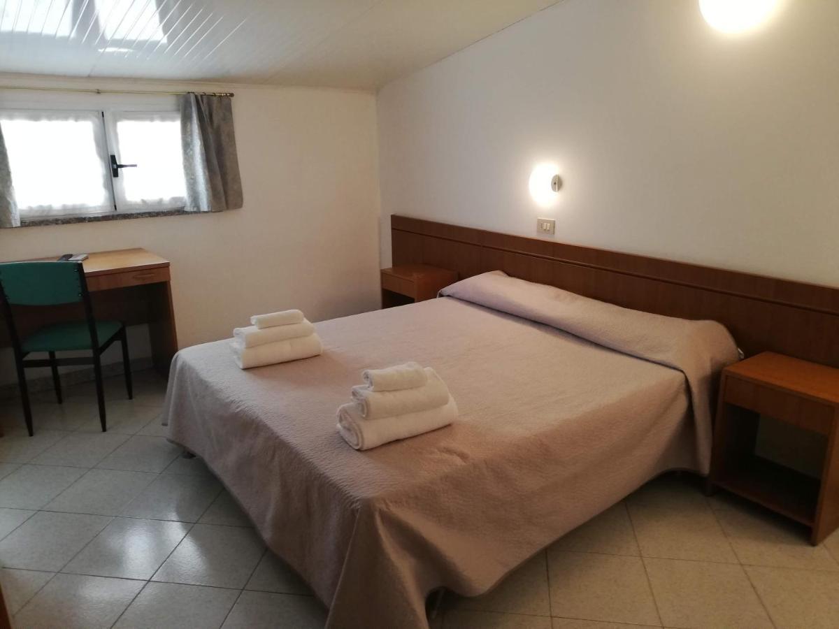 Hotel La Bella Vita Rimini Ngoại thất bức ảnh