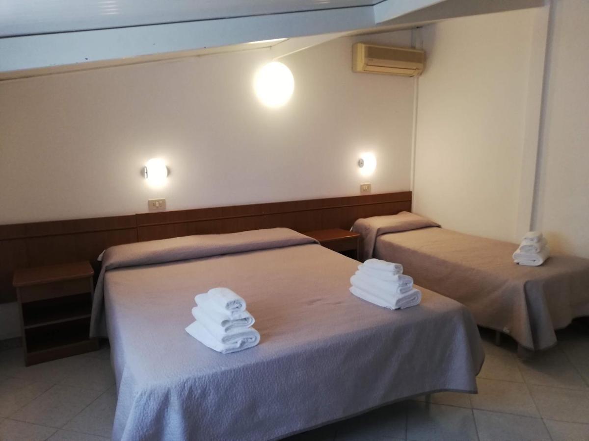 Hotel La Bella Vita Rimini Ngoại thất bức ảnh