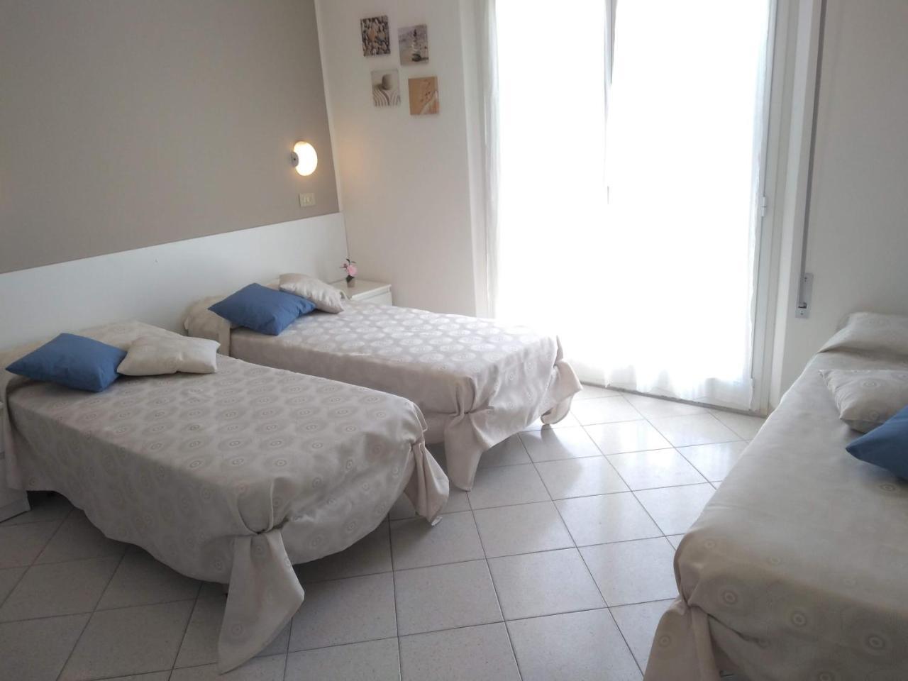 Hotel La Bella Vita Rimini Ngoại thất bức ảnh